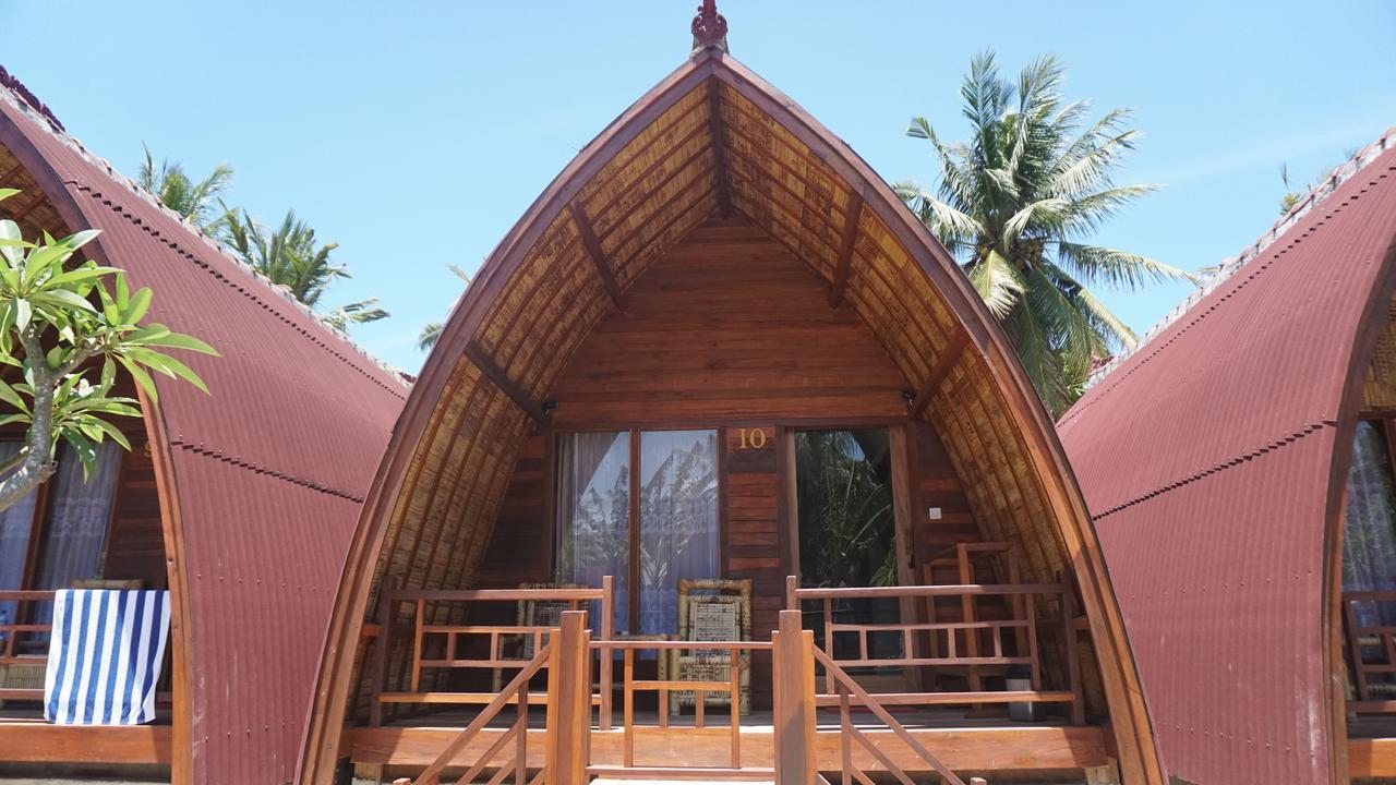 Island Beach Bungalow Gili Trawangan Exterior photo